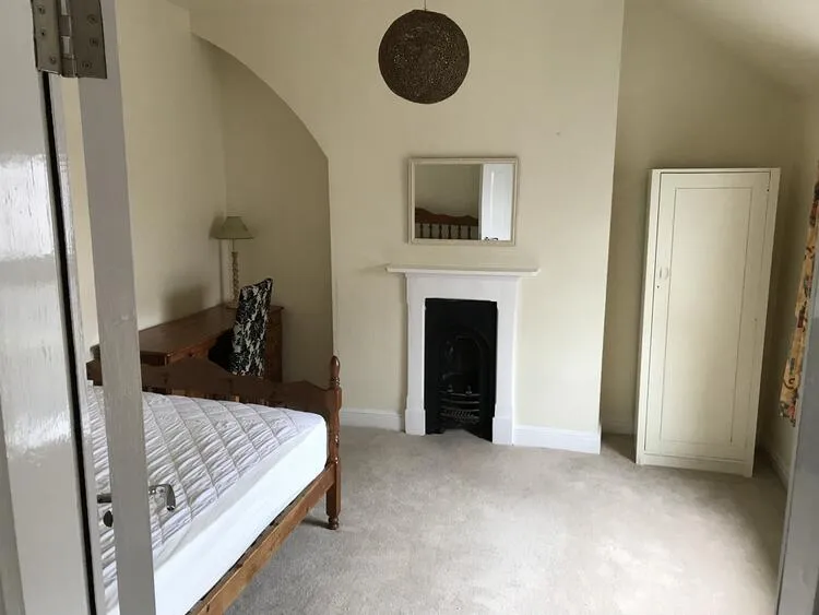 5 bedroom House of Multiple Occupation in Leicester
