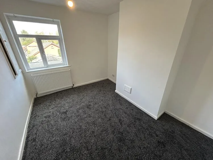 2 bedroom Terraced House in Stoke-On-Trent