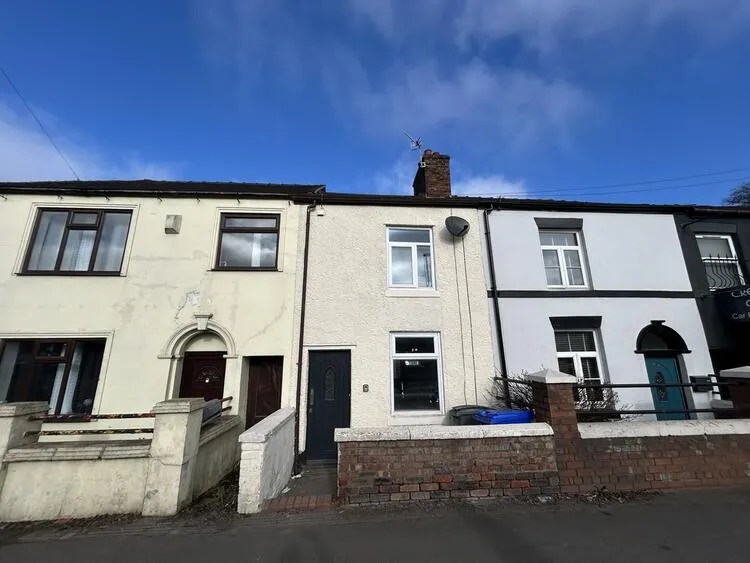 2 bedroom Terraced House in Stoke-On-Trent