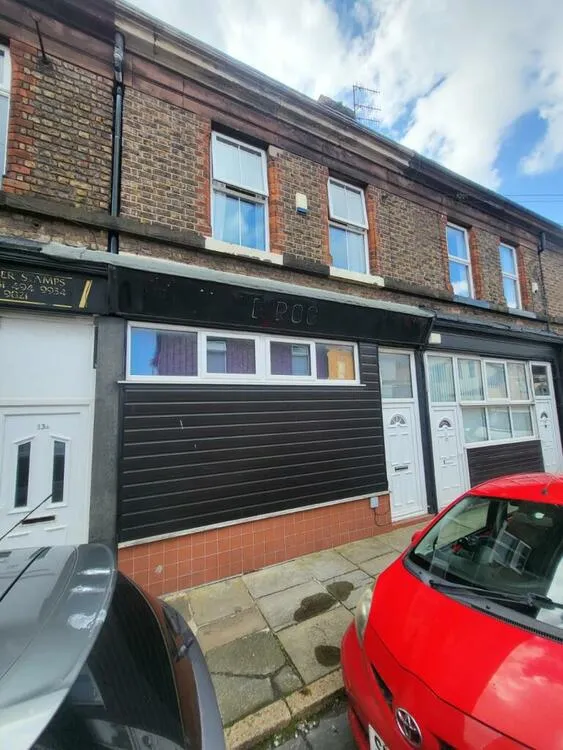 5 bedroom House of Multiple Occupation in Liverpool