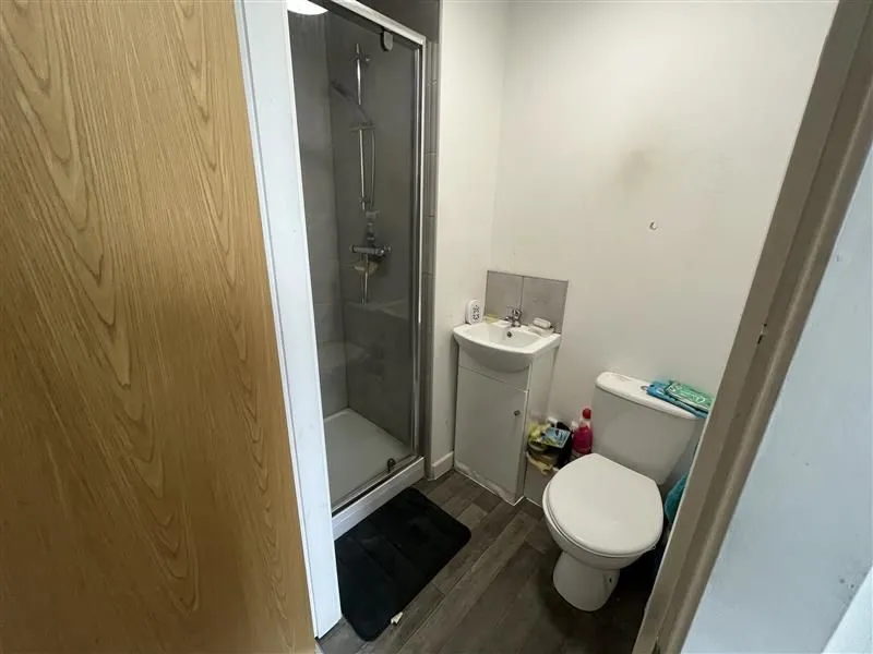 Flat 223 Colonnade House, Bradford, West Yorkshire, BD1 2BQ