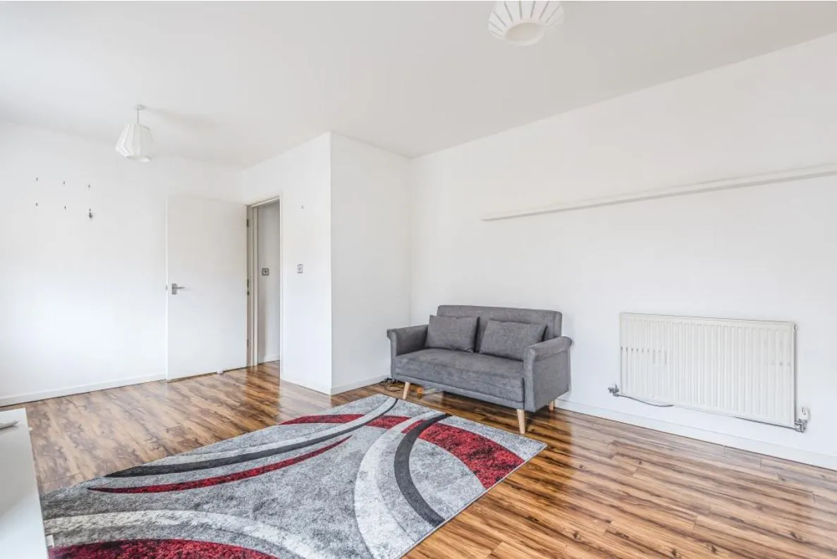 Flat 53 Thorney House, Reading, Berkshire, RG2 0GZ