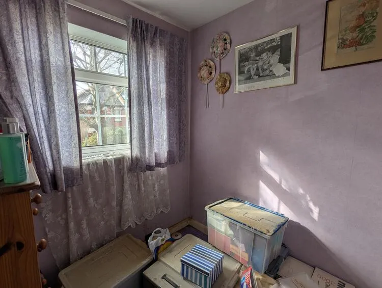 3 bedroom Semi-detached house in Sutton