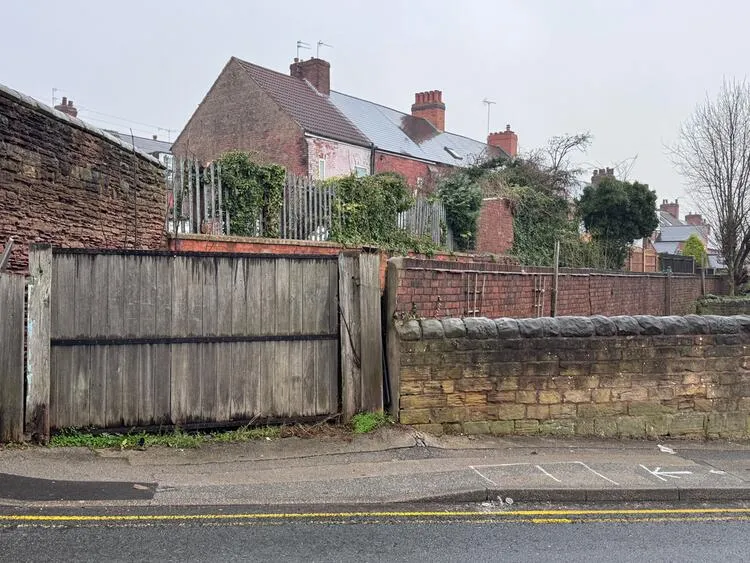 Land in Mansfield
