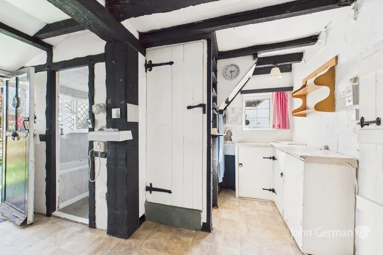 2 bedroom End of terrace house in Burton-On-Trent