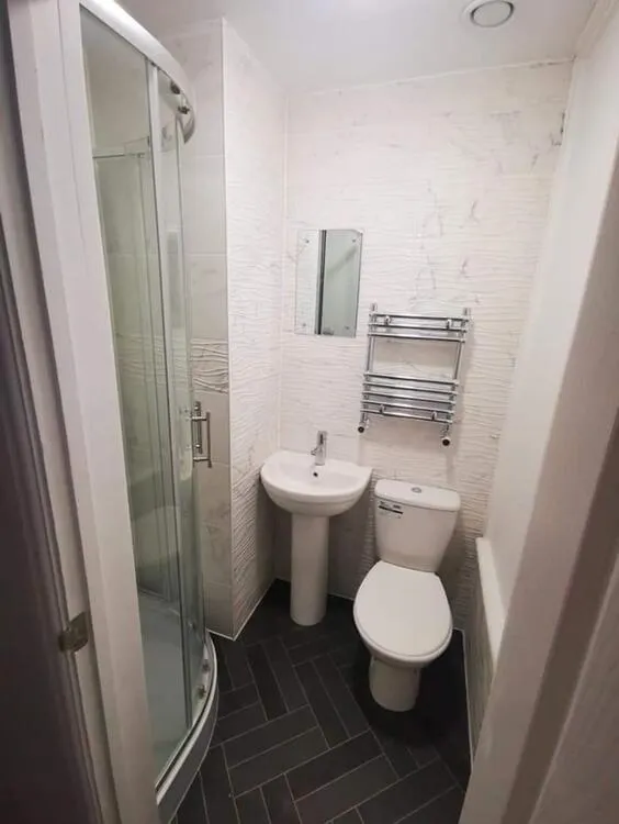 8 bedroom End of terrace house in Derby