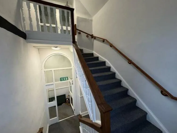 8 bedroom End of terrace house in Derby