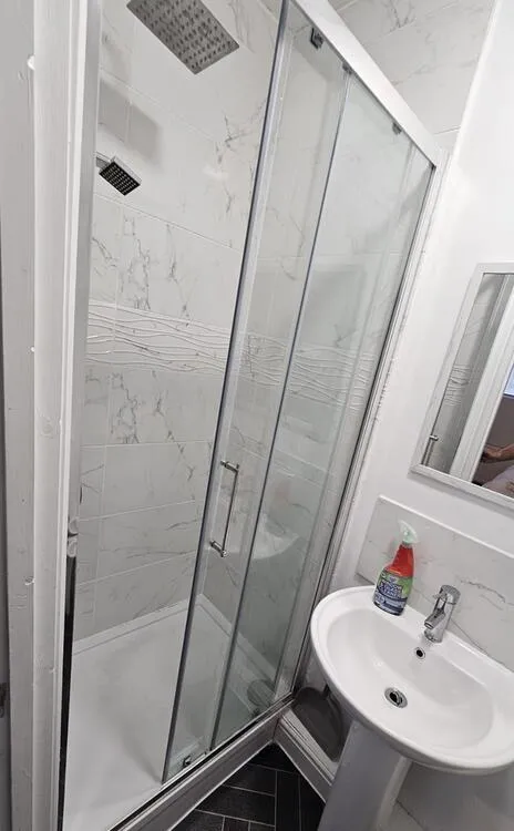 8 bedroom End of terrace house in Derby