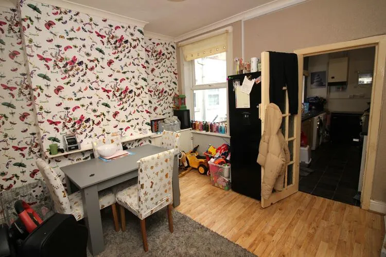 2 bedroom Terraced House in Nottingham