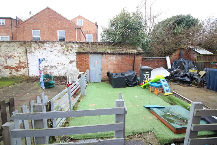 2 bedroom Terraced House in Nottingham