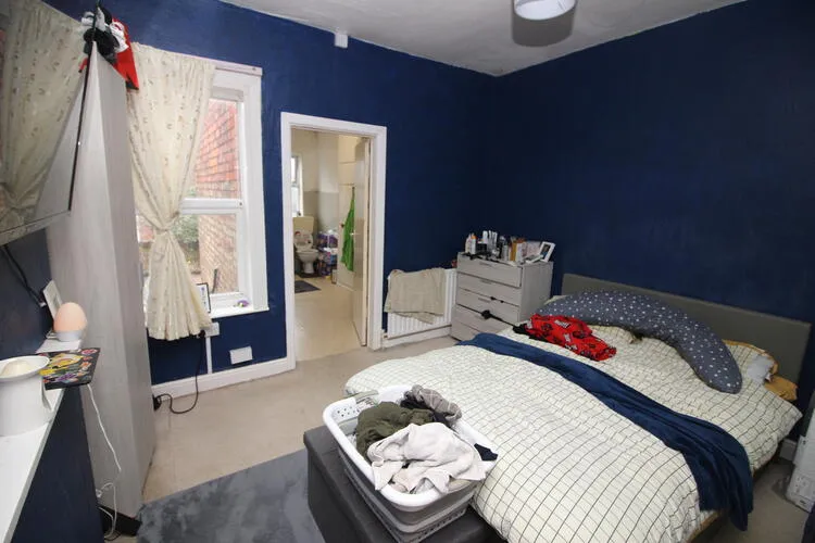2 bedroom Terraced House in Nottingham