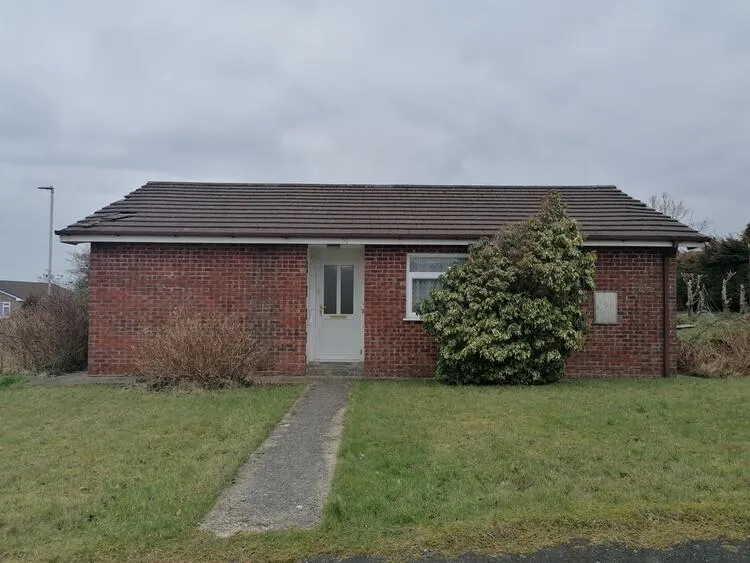 3 bedroom Detached bungalow in Cardigan