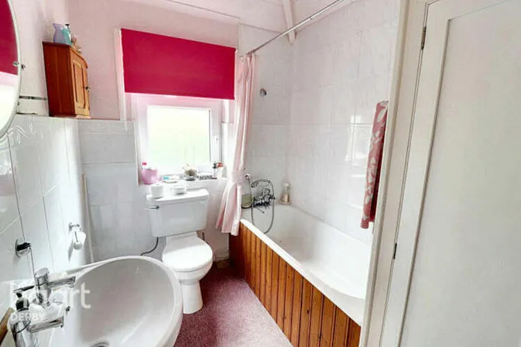 2 bedroom Semi-detached house in Belper