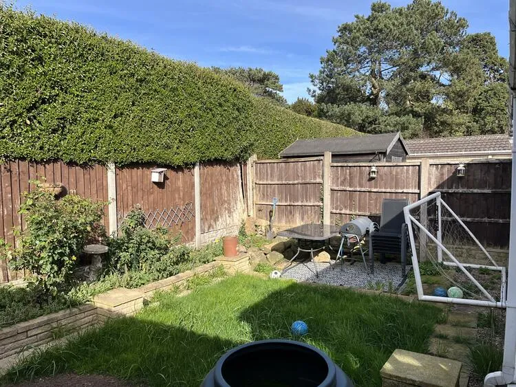 2 bedroom Semi-detached bungalow in Derby