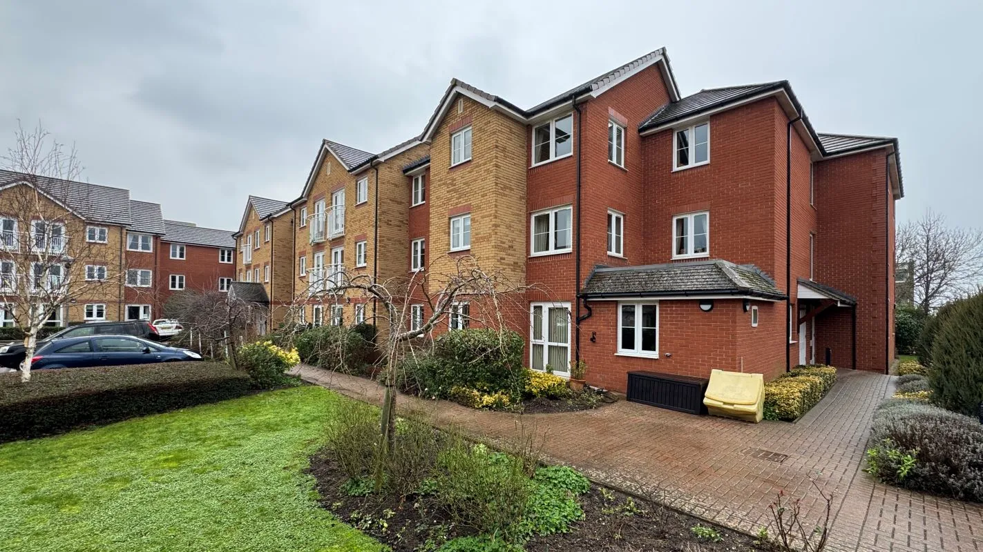 47 Goodes Court, Royston, Hertfordshire, SG8 5FF