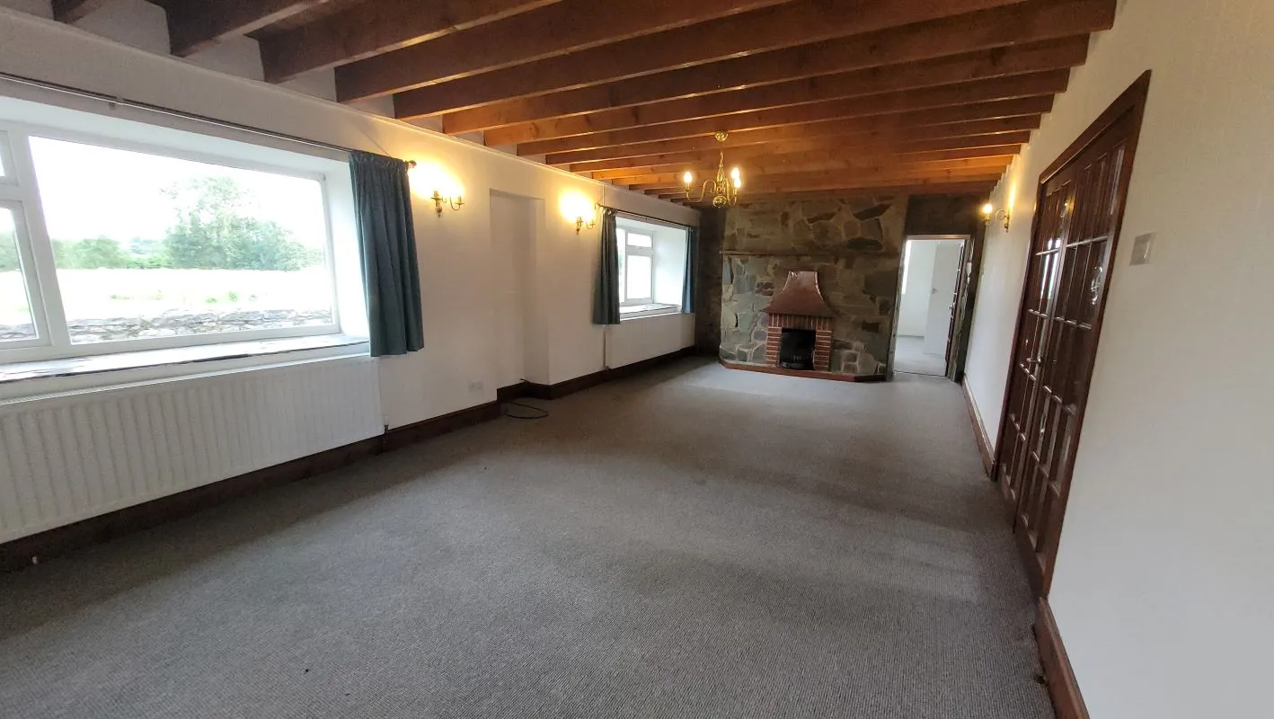 Ffrith Farmhouse Brynford, Holywell, Clwyd, CH8 8LP