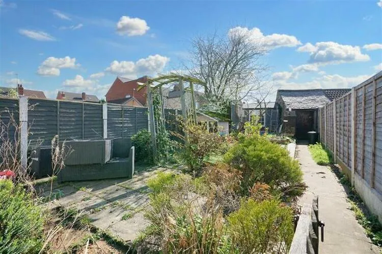 2 bedroom Terraced House in Coalville