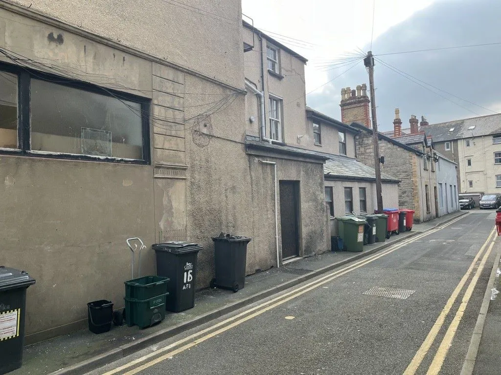 Littlers Building 10 Mostyn Street, Llandudno, Gwynedd, LL30 2PS