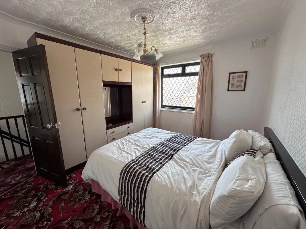49 Handsworth Crescent, Sheffield, South Yorkshire, S9 4BN