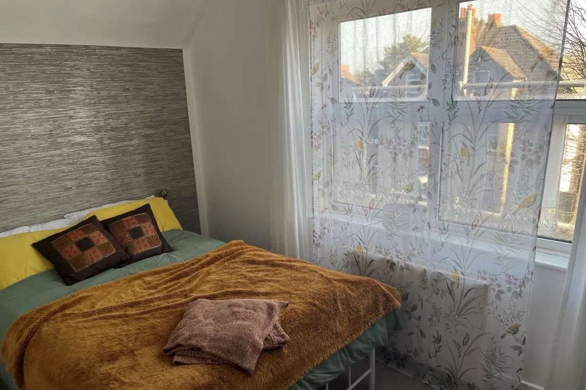 Flat 4, 51 St James' Road, Sutton, SM1 2TG