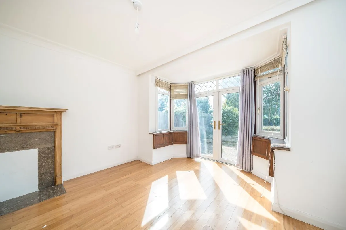 426 Westhorne Avenue, Eltham, London, SE9 5LT