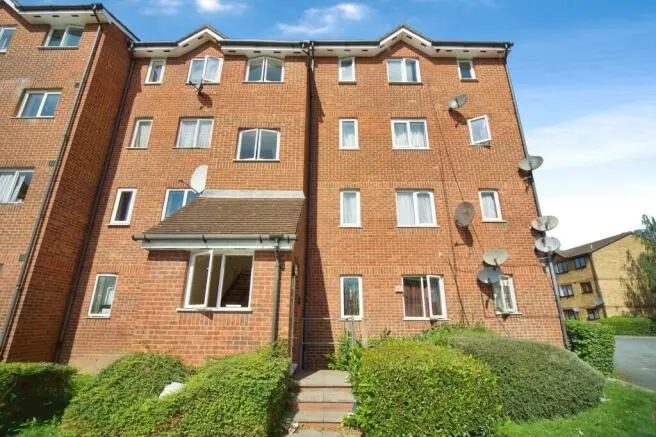65 Chaffinch Close, Edmonton, N9 8UG