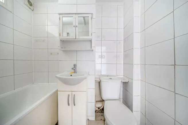 10 Liden Close, Walthamstow, London, E17 8HQ