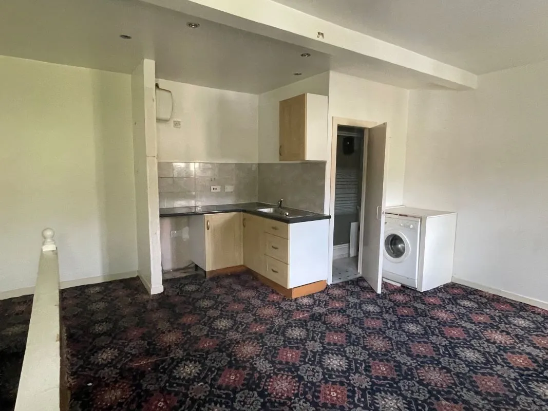 704 Lea Bridge Road & 11 Knotts Green Mews, Leyton, London, E10 6AW