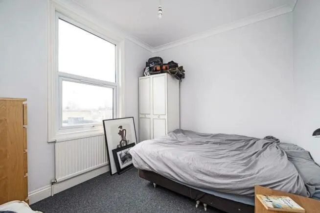 Flat 4, 54 Stoke Newington High Street, London, N16 7PB