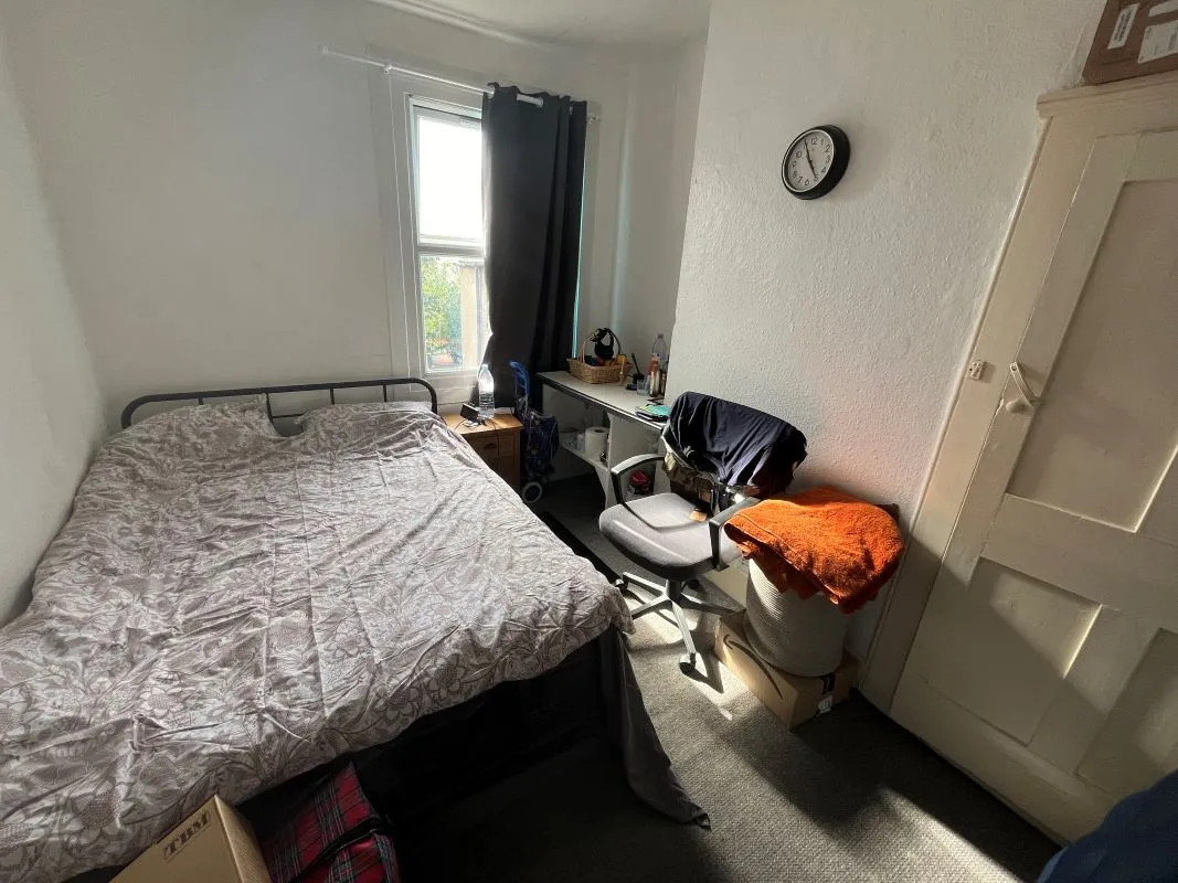 41 Dunmow Road, Stratford, London, E15 1TZ