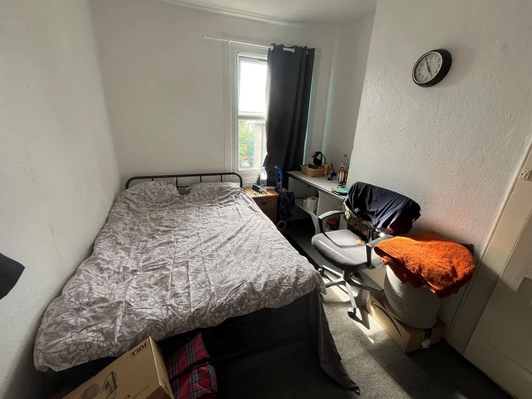 41 Dunmow Road, Stratford, London, E15 1TZ