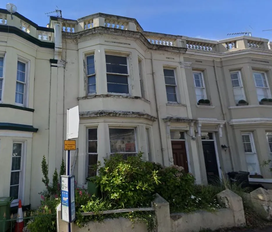 487 Babbacombe Road, Torquay, Devon, TQ1 1HL