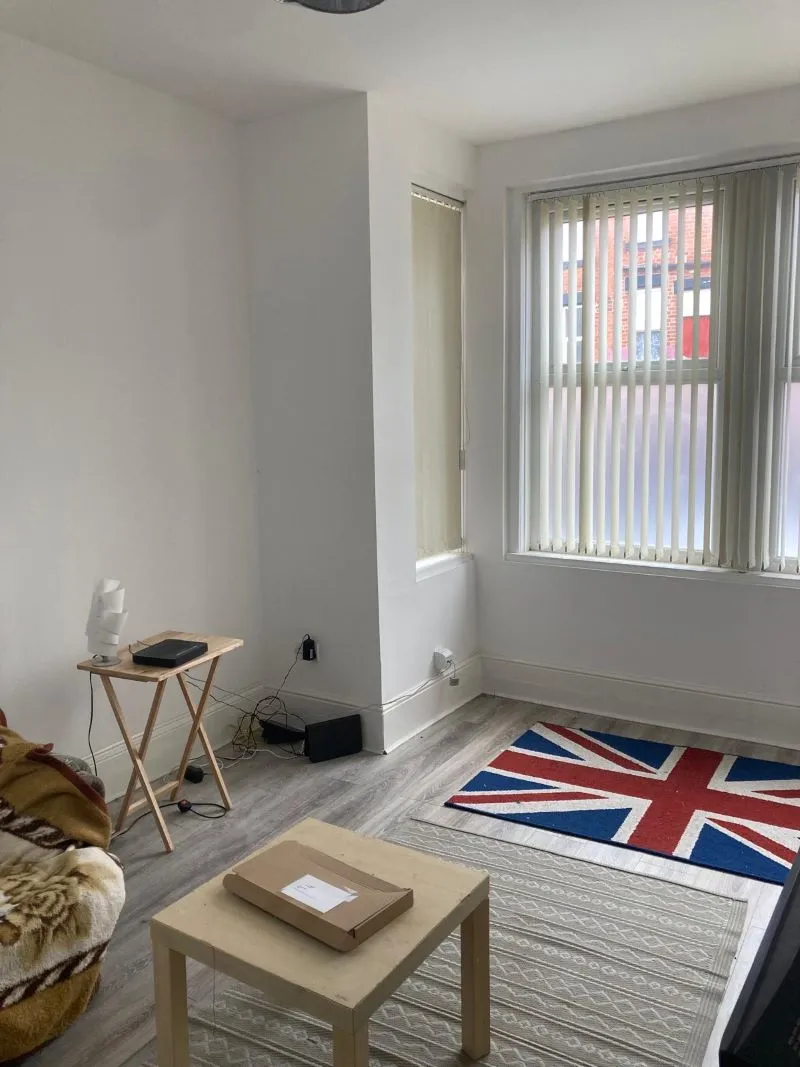 3 Trentham Place, Leeds, West Yorkshire, LS11 6HR