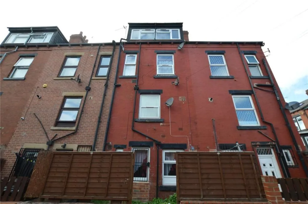 3 Trentham Place, Leeds, West Yorkshire, LS11 6HR