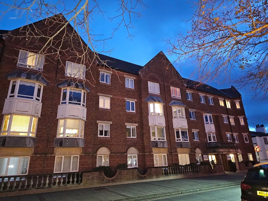 12 Percival Court, Lord Street, Southport, Merseyside, PR8 1QD