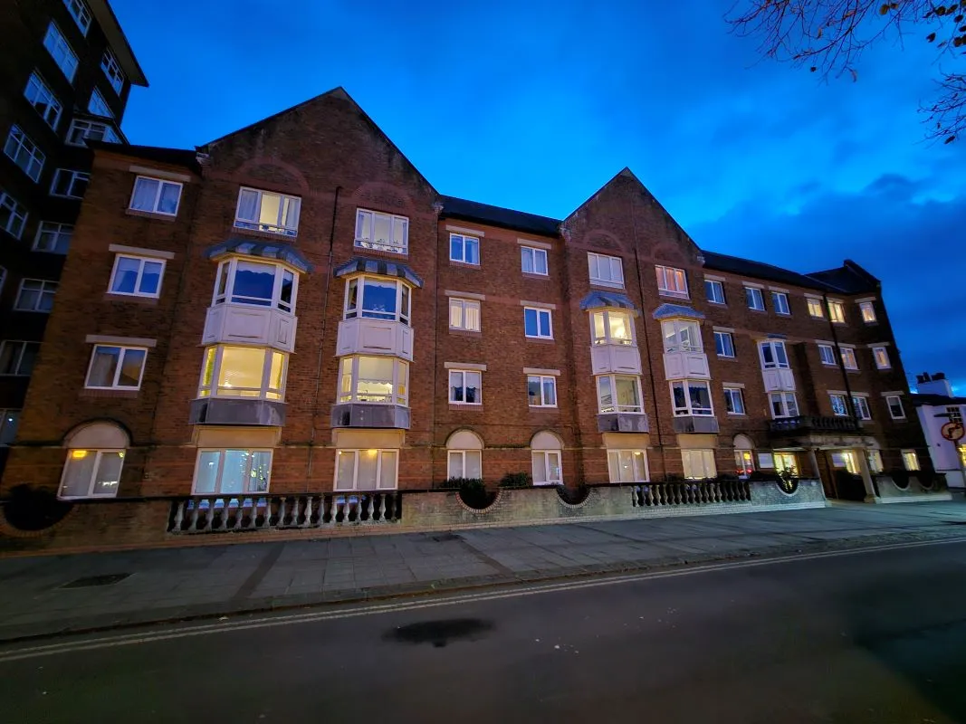 12 Percival Court, Lord Street, Southport, Merseyside, PR8 1QD