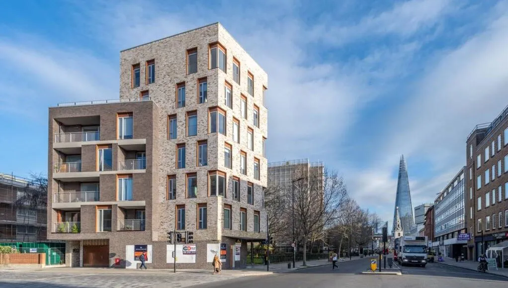 Penthouse Flat, 280 Borough High Street, London, Southwark, SE1 1JS
