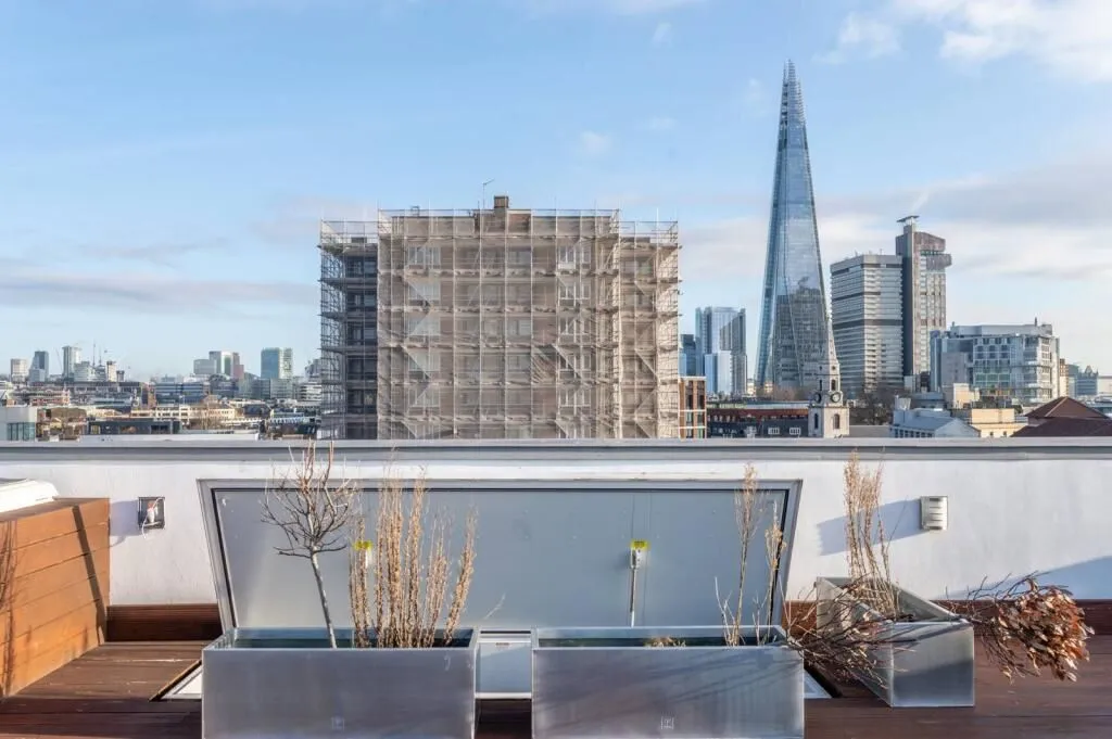 Penthouse Flat, 280 Borough High Street, London, Southwark, SE1 1JS