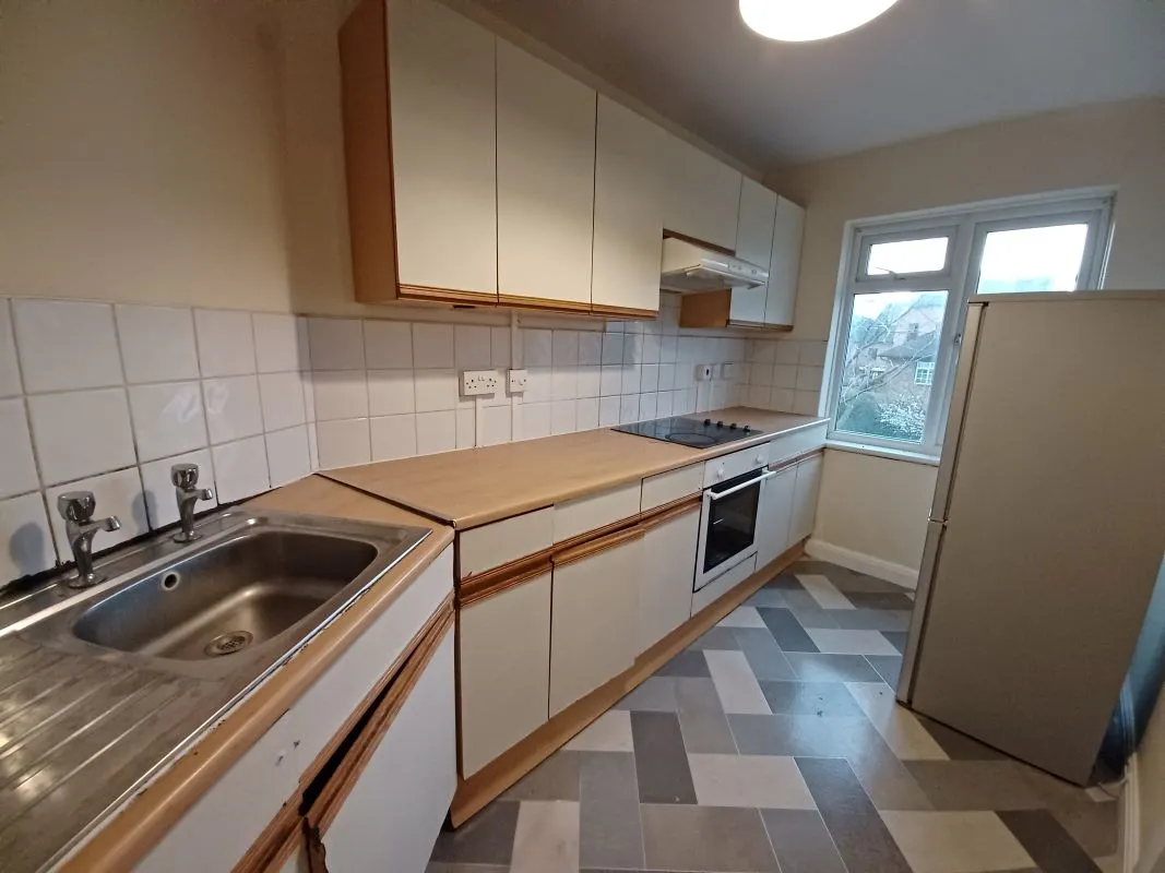 19 Hatch Lane, London, E4 6LP