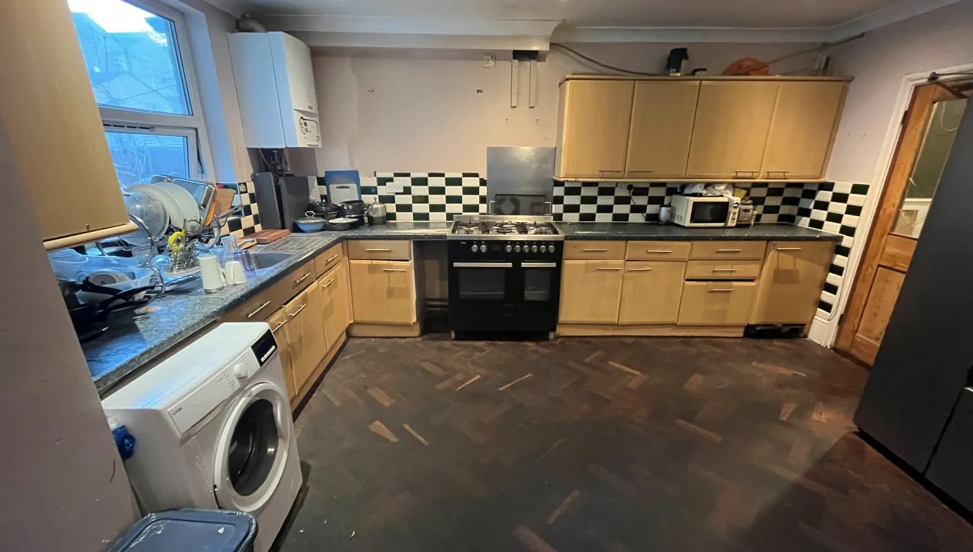 2A Beatty Road, Stoke Newington, London, N16 8EB