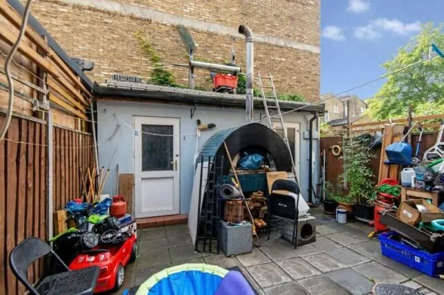 2A Beatty Road, Stoke Newington, London, N16 8EB