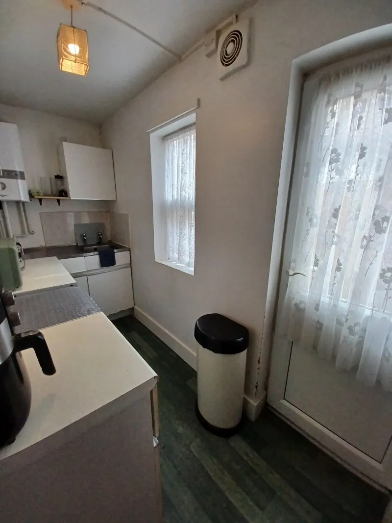 11 Hainault Street, Ilford, Essex, IG1 4EJ