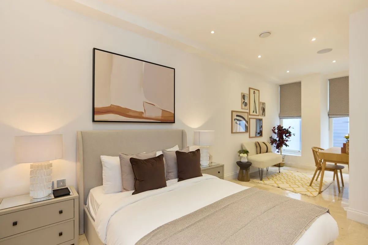 Flat B Olive Green, 13 St Augustine's Road, Camden, London, NW1 9RL