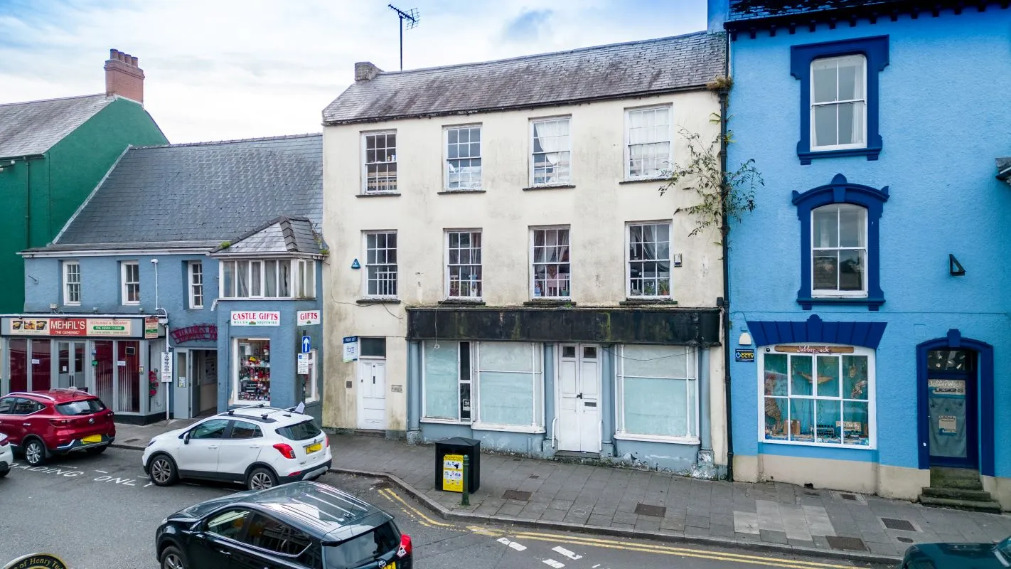 9 Main Street, Pembroke, Pembrokeshire, SA71 4JS