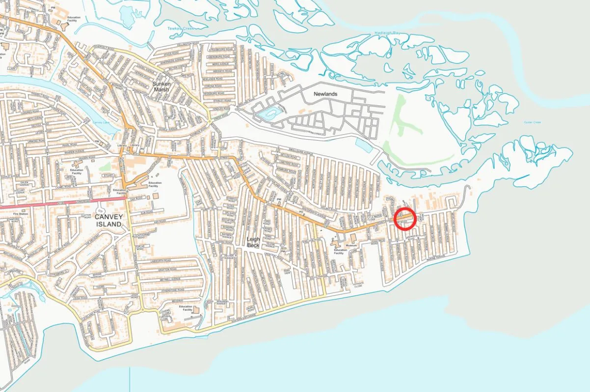 98 Point Road, Canvey Island, Essex, SS8 7TG