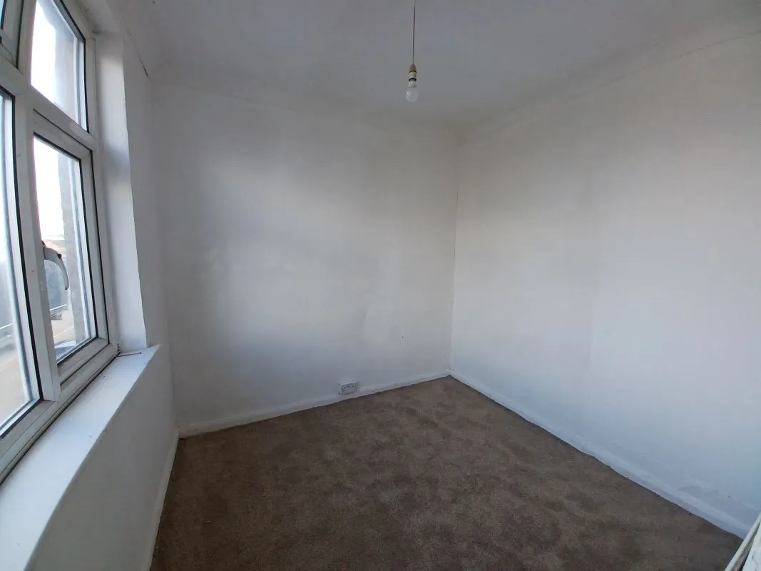 98 Point Road, Canvey Island, Essex, SS8 7TG