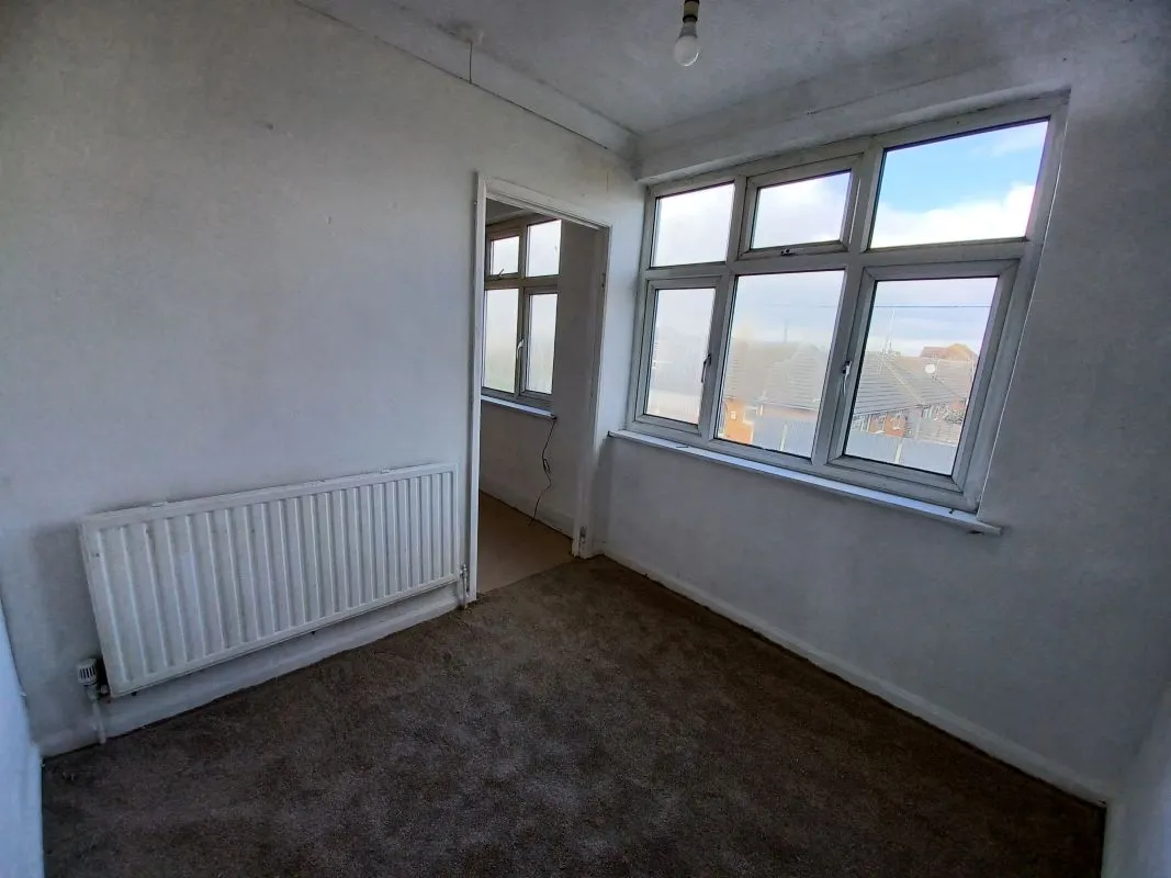 98 Point Road, Canvey Island, Essex, SS8 7TG