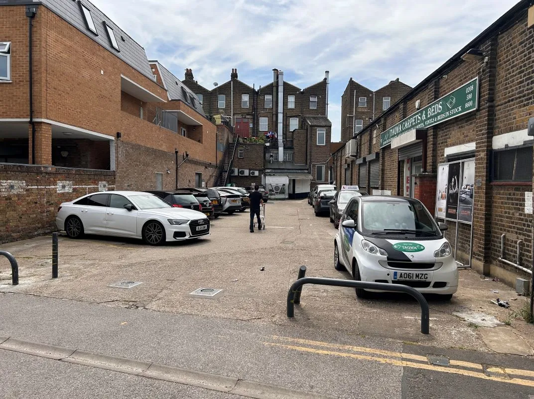 A Portfolio of properties at, 625 to 633 High Road, Seven Kings, Ilford, Essex, IG3 8RA