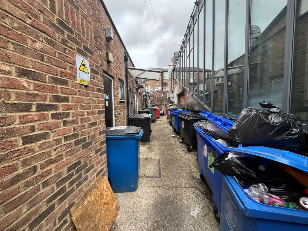 Blandy House and Shops, King Street, and Flats 1 to 3, Nicholson Lane, Maidenhead, SL6 1DZ