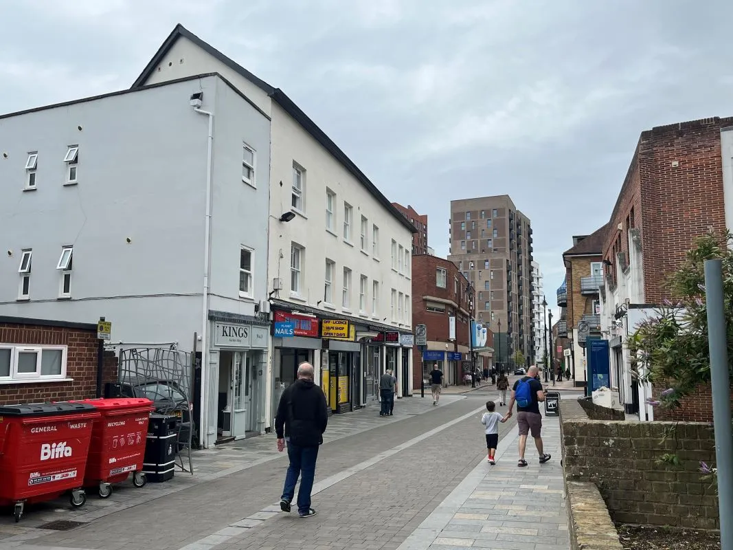 Blandy House and Shops, King Street, and Flats 1 to 3, Nicholson Lane, Maidenhead, SL6 1DZ